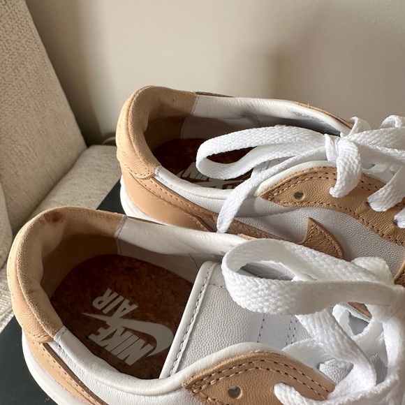 NIKE WMNS AIR JORDAN 1 ELEVATE LOW PRE-LOVED SIZE 8.5 - Picture 6 of 10